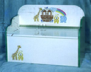 TOY CHEST AND SEAT