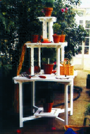 CLASSIC PLANT STAND