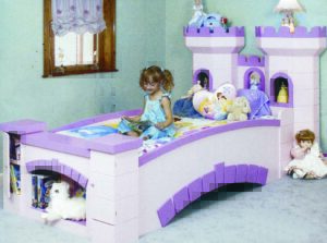 CHILD'S CASTLE BED